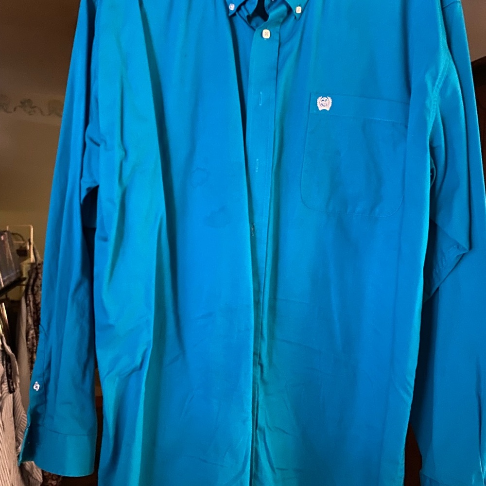 Cinch dress shirt, blue in color and XXL in size